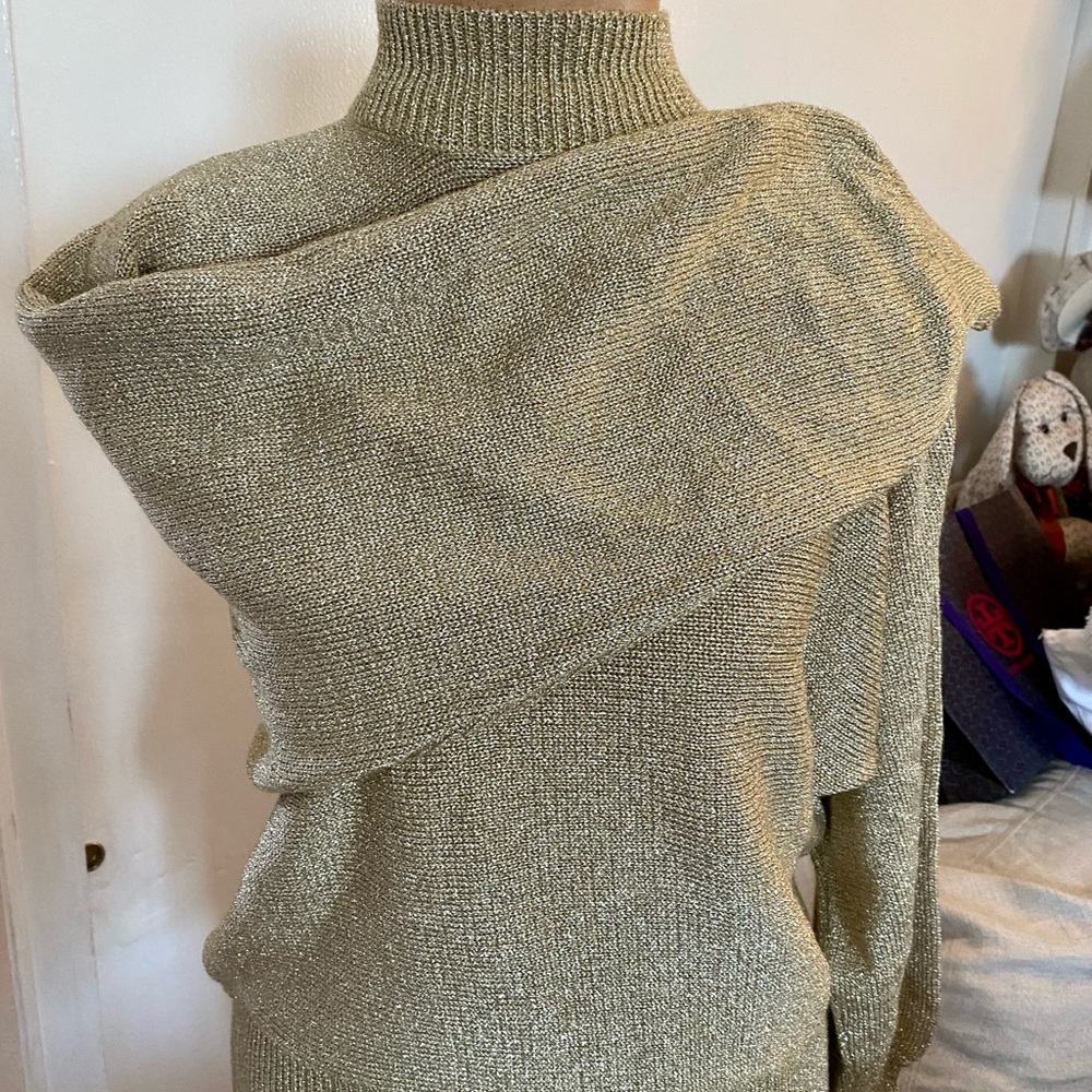 Vintage CACHÉ beautiful, gold sweater like new - Picture 9 of 15